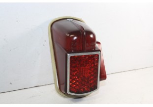 FEU AR GAUCHE AVEC ECLAIREUR DE PLAQUE AXO...CITROEN 2CV AZ AZA 1964/1970