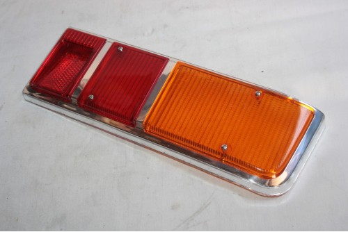 CABOCHON DE FEU AR DROIT CIBIE 80.76D...RENAULT R16 PHASE 2 aprés 1...