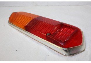 CABOCHON DE FEU ARRIERE DROIT SEIMA 617...RENAULT R16 1er modèle