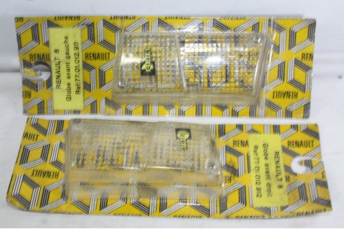 PAIRE DE CABOCHONS DE FEUX AVANT CRISTAL D/G CIBIE 3076 D/G...RENAU...