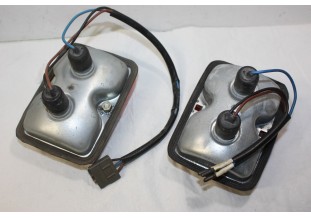 PAIRE DE FEU ARRIERE D / G YORKA 08850...PEUGEOT 404 CITROEN MEHARI