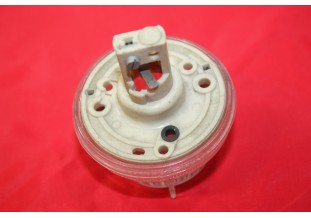 FEU AVANT D / G PK 6727...RENAULT R4 DAUPHINE