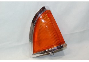 CABOCHON AV DROIT CLIGNOTANT SWF 22673...FORD TAUNUS P5 17M 20M 26M...