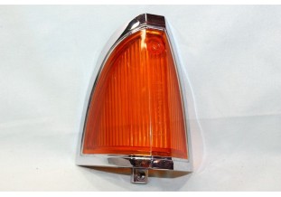 CABOCHON AV DROIT CLIGNOTANT SWF 22673...FORD TAUNUS P5 17M 20M 26M...