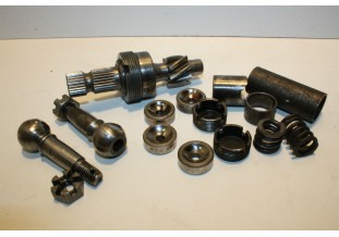 LOT DE PIECES DIVERS DE DIRECTION A CREMAILLERE...CITROEN 2CV et DE...