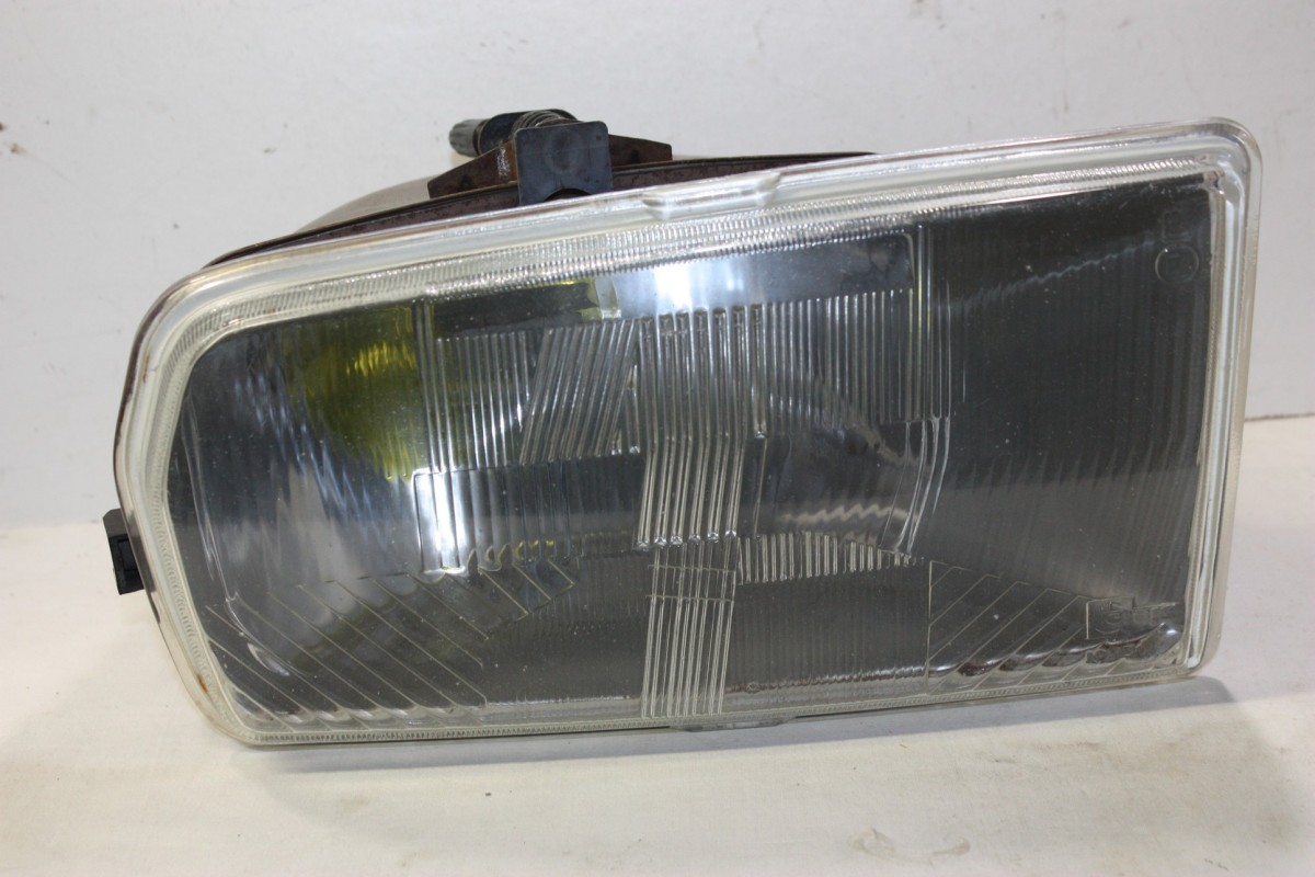 OPTIQUE DE PHARE DROIT CIBIE IODE H4  E2/73...RENAULT R20 TS TYPES ...