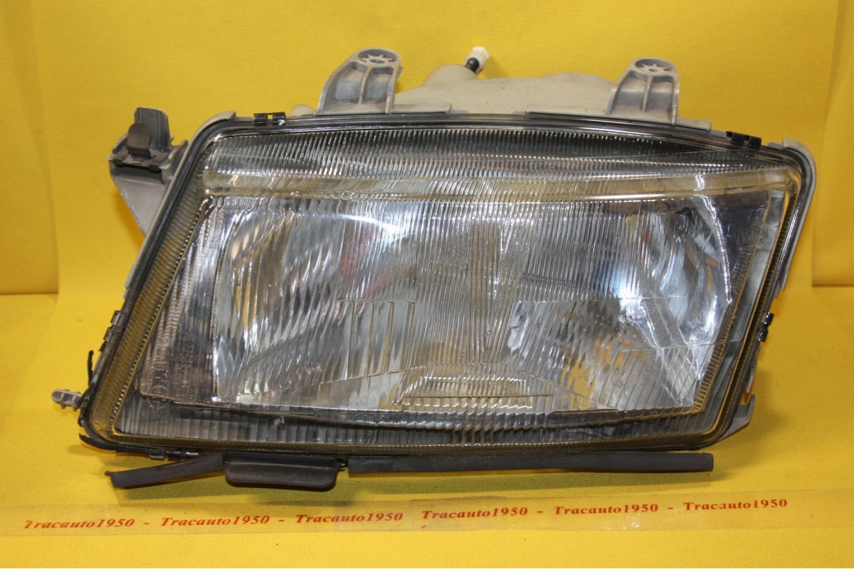 BLOC OPTIQUE GAUCHE VALEO IODE H4 E2/3022...SAAB 900 II CABRIOLET 1994/1998