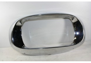 CERCLAGE DE PHARE.. CITROEN AMI 6 / 8 - Tracauto1950