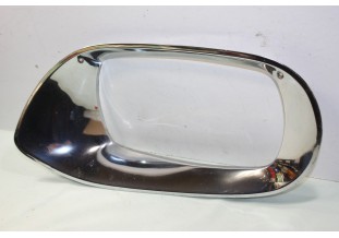 CERCLAGE DE PHARE COTE GAUCHE...CITROEN AMI 8 AMI SUPER voir descriptif