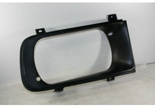 ENTOURAGE PLASTIQUE DE PHARE AVG...RENAULT R16