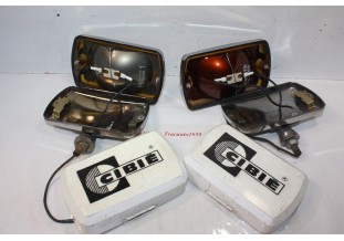 PAIRE DE FEUX ADDITIONNELS LP CIBIE IODE 35...AUTOS ANCIENNES COLLE...