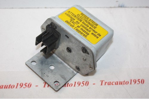 REGULATEUR 12V PARIS-RHONE YL 414 A pour ALTERNATEUR...AUTOS ANCIEN...