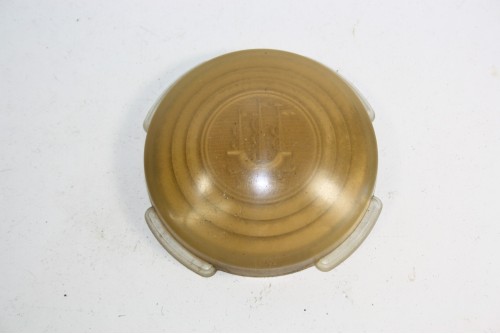 CENTRE DE VOLANT QUILLERY...RENAULT 4CV DAUPHINE