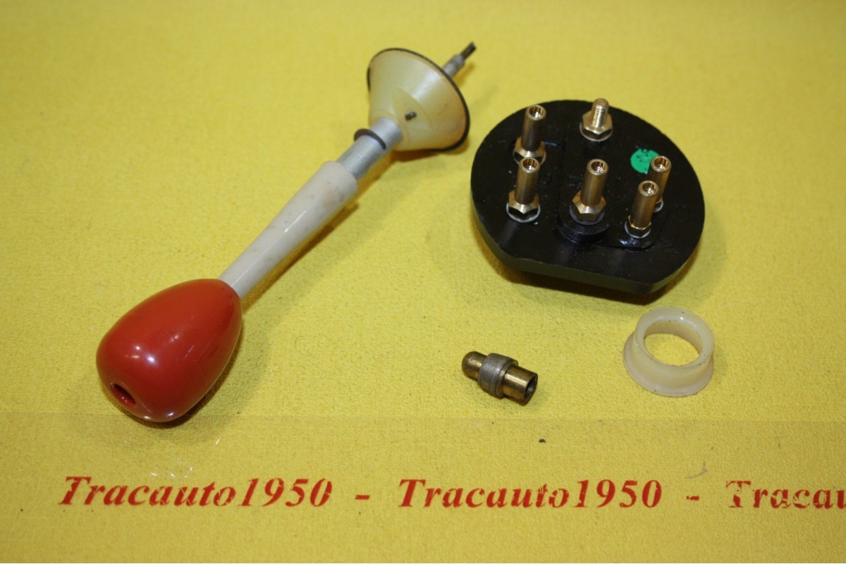 KIT DE REPARATION DE COMMODO COMBINE ROUGE GELBON...PANHARD DB voir descriptif