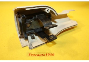 DEMI COQUILLE AVEC MANETTE DE COMMANDE D'ECLAIRAGE JAEGER...RENAULT DAUPHINE