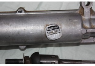 DIRECTION A CREMAILLERE AVEC ROTULES RENAULT TYPE 43/4...RENAULT 4CV