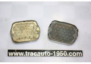 PAIRE DE CATADIOPTRES VERRE ENCASTRES AR D/G TPV456F...CITROEN DS ts modèles