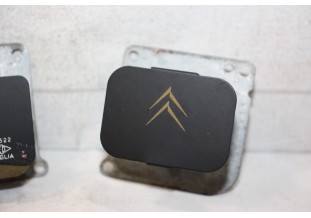 RECEPTEUR D'ESSENCE 6V ET CACHE POUR COMPTEUR ED VEGLIA...CITROEN 2CV AMI6 HY