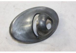 SUPPORT DE PHARE AVANT DROIT...CITROEN TRACTION 7 11 15/6