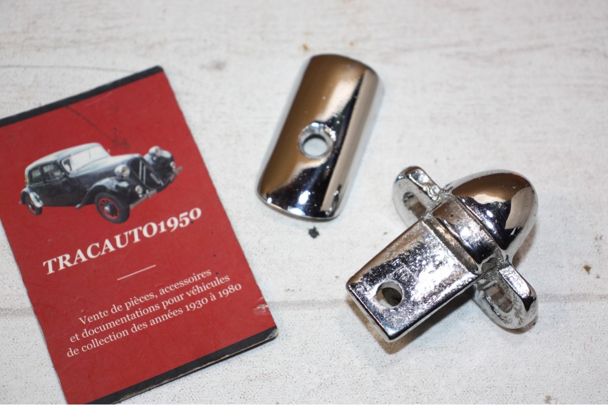 SUPPORT AR + PONTET DE BAGUETTE DE CAPOT...CITROEN TRACTION 11CV 15/6
