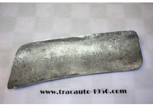 ENJOLIVEUR D'AILE AVANT DROITE...TRACTION AUTOS ANCIENNES DIVERS