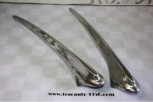 PAIRE D'ENOLIVEURS DE FEUX D'AILES AVANTS...CITROEN TRACTION 11CV 15/6
