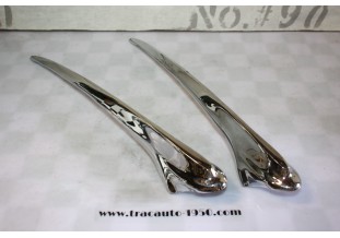 PAIRE D'ENJOLIVEURS CHROMES DE FEUX D'AILES AVANTS...CITROEN TRACTION 11CV 15/6