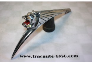 MASCOTTE OU EMBLEME DE CAPOT "LE LION"...PEUGEOT 203 TS MODELES