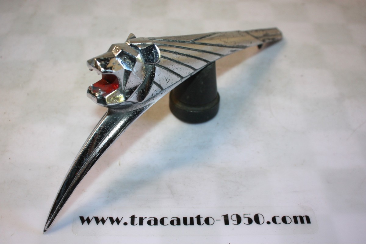 MASCOTTE OU EMBLEME DE CAPOT "LE LION"...PEUGEOT 203 TS MODELES