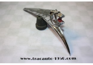 MASCOTTE OU EMBLEME DE CAPOT "LE LION"...PEUGEOT 203 TS MODELES