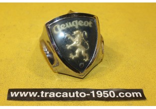 LOGO DE CAPOT AV THECLA F.1138...PEUGEOT 403