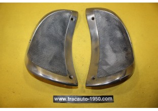 PAIRE D'ENJOLIVEURS DE SABOTS D'AILES AR D/G AXO 810...CITROEN TRACTION 7 11 15/6