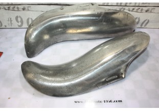 PAIRE D'ENJOLIVEURS ROBRI 216 DES SABOTS D'AILES ARRIERES D/G...CITROEN TRACTION 11CV 15/6