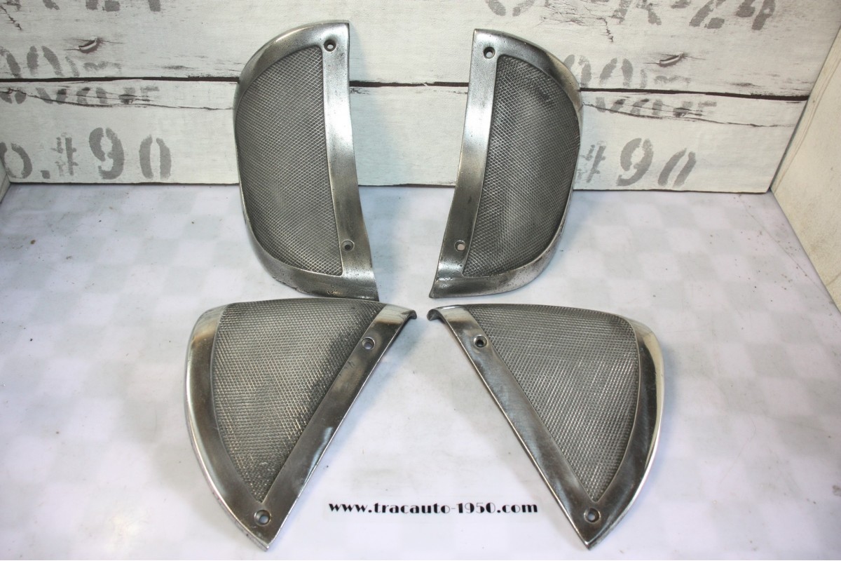 JEU D'ENJOLIVEURS DE SABOTS D'AILES AV/AR D/G AXO 810...CITROEN TRACTION 7 11 15/6