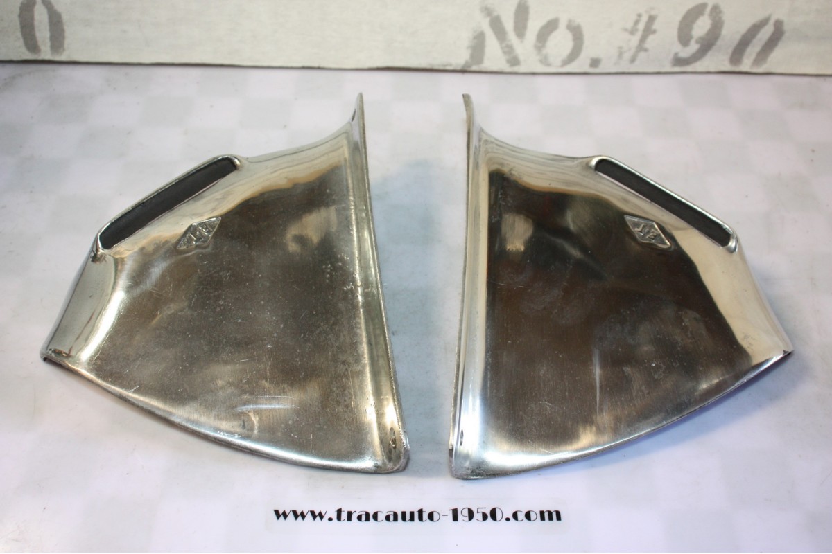 PAIRE D'ENJOLIVEURS DE SABOTS D'AILES AV D/G E.T....CITROEN TRACTION 7 11 15/6