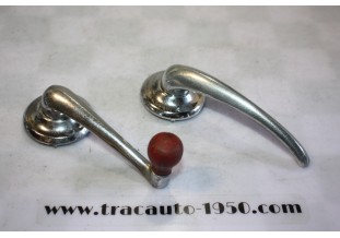 JEU DE 2 POIGNEES DE PORTES INTERIEURES...CITROEN TRACTION 11CV 15/6