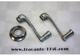 JEU DE 2 MANIVELLES LEVES GLACES DE PORTES + EMBASES...CITROEN TRACTION 11CV 15/6