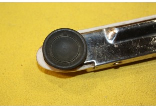 ANTIBUEE DE PAREBRISE PARGIVRE L/385mm...AUTOS ANCIENNES DIVERS