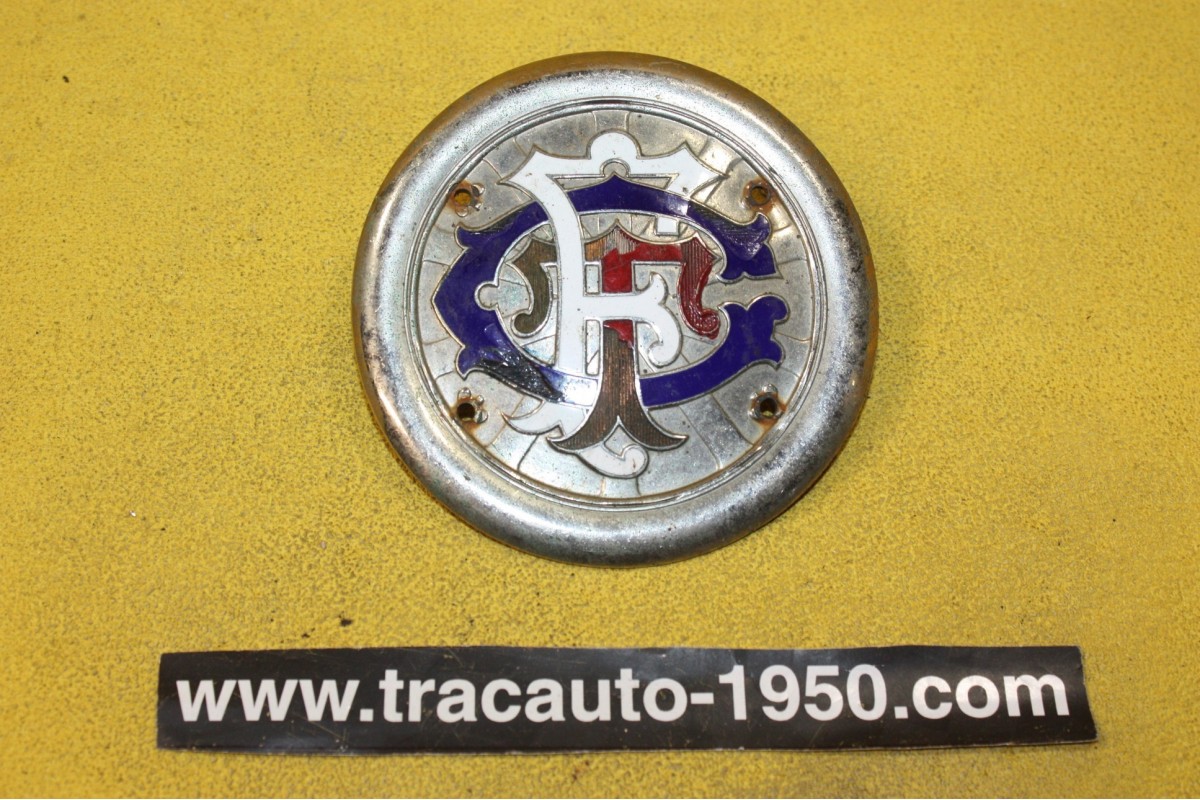 BADGE OU ECUSSON CLUB DE CALANDRE....TOURING CLUB DE FRANCE