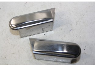 PAIRE D'ENJOLIVEURS DE CHARNIERES DE CAPOT AV D/G...CITROEN AMI 6