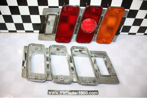 LOT DE CABOCHONS ARRIERES SEIMA 629 D/G...PEUGEOT 504 CABRIOLET COUPE