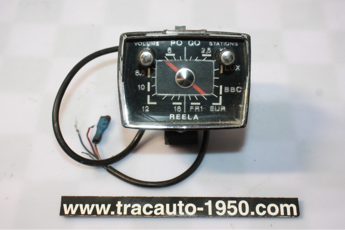 PETIT AUTORADIO REELA PO-GO 12V...AUTOS ANCIENNES COLLECTION