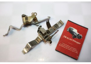 PAIRE DE PLATINES DE FEUX ARRIERES D/G AXO...CITROEN 2CV 1964/70