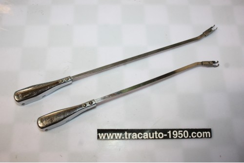 PAIRE DE BRAS D'ESSUIE GLACE SEV MARCHAL 97663 L/305-260mm...PANHARD VLL AUTOS DIVERS