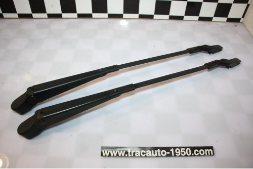 LOT DE 2 BRAS D'ESSUIE GLACE BOSCH 0398100798/844 L/400mm...MERCEDES RENAULT
