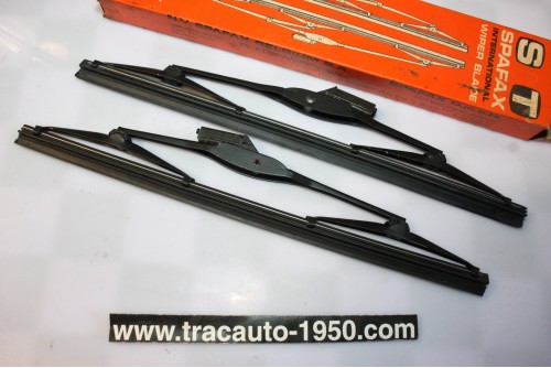 PAIRE DE BALAIS D'ESSUIE GLACE SPAFAX WB10 L/260mm...AUTOS DIVERS