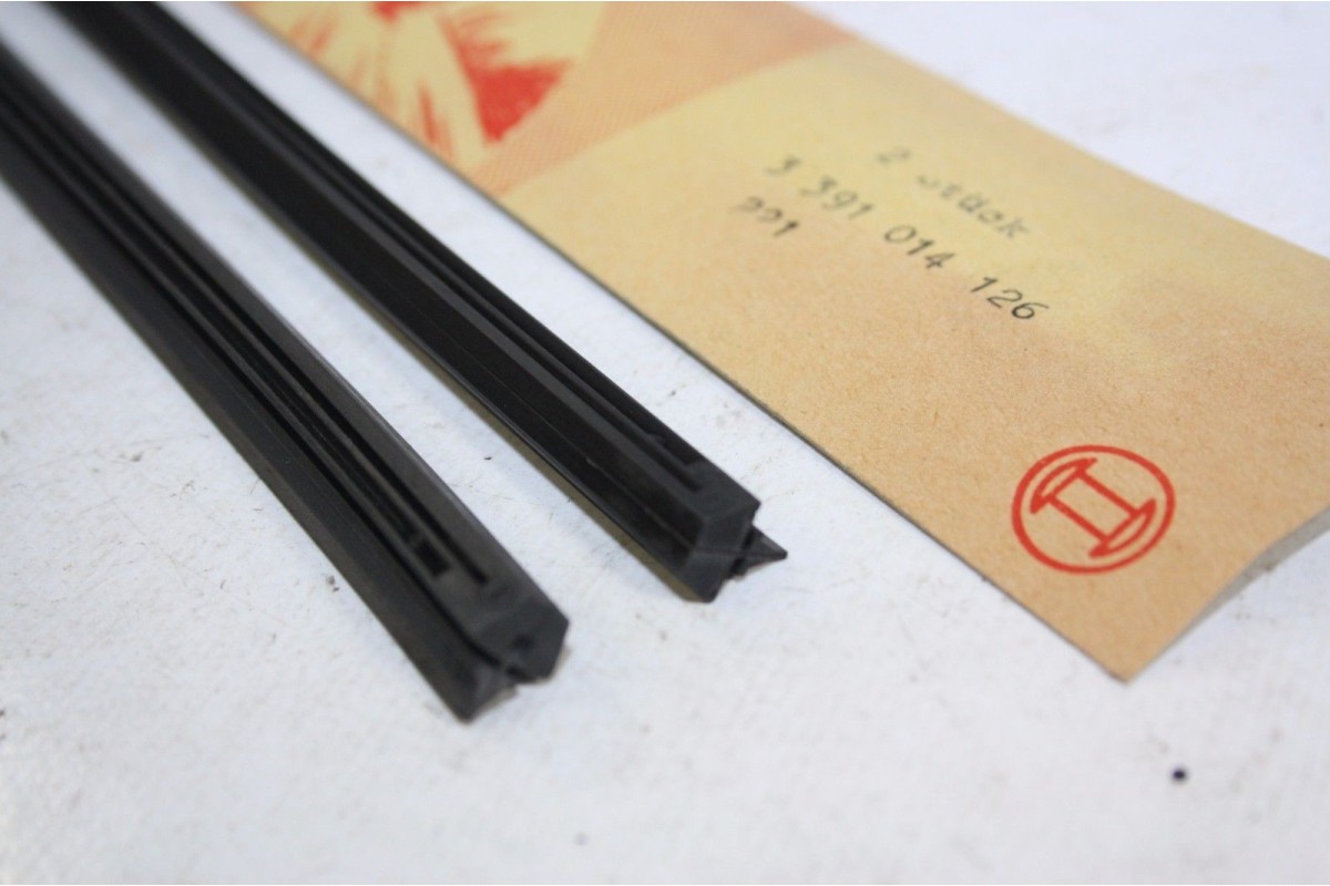 PAIRE DE RACLETTES D'ESSUIE-GLACE BOSCH L/330mm...AUTOS ANCIENNES ...