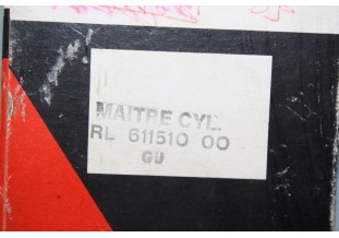 MAITRE CYLINDRE DE FREIN LOKHEED DBA RL 611510...PEUGEOT 505 voir descriptif