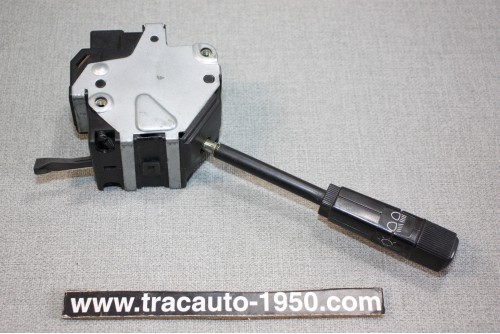 COMMODO COMBINE JAEGER J307...RENAULT R4 R4F6 AP/1982