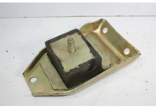 SUPPORT MOTEUR AVANT COTE GAUCHE...RENAULT R3 R4 - Tracauto1950